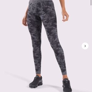 Gymshark CAMO SEAMLESS LEGGINGS